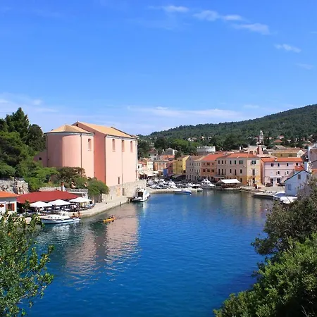 With A Parking Space Veli Losinj, Losinj - 8060