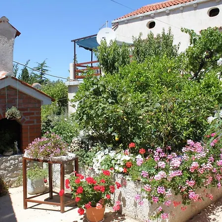 With Parking Space Veli Losinj, Losinj - 8060 Apartment *