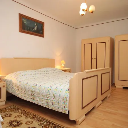 With Parking Space Veli Losinj, Losinj - 8060 Apartament