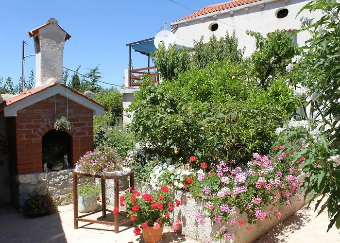 With Parking Space Veli Losinj, Losinj - 8060 Apartment *