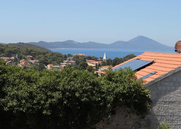 Apartment With Parking Space Veli Losinj, Losinj - 8060 *